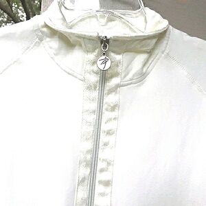 IActive Jacket Jogging Workout Medium Petite Cream Brocade
